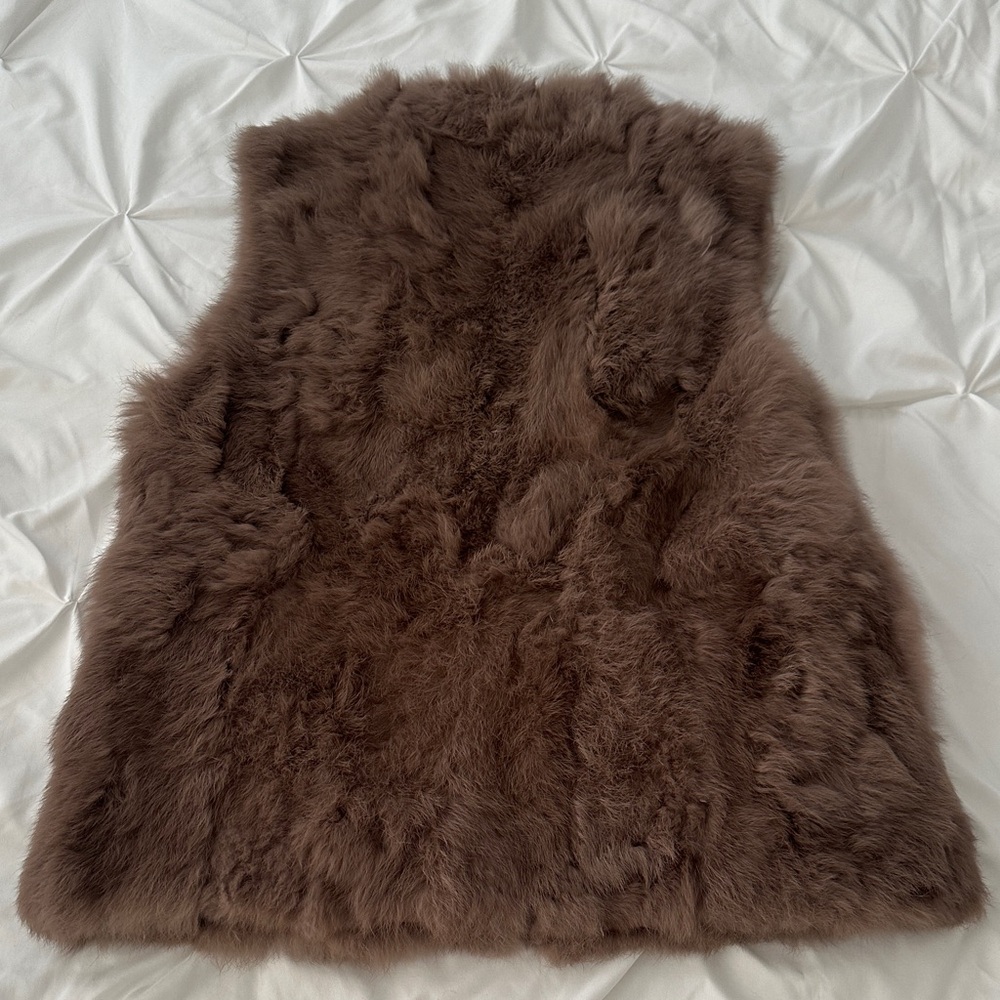 100% Rabbit Fur Vest - Picture 5 of 5